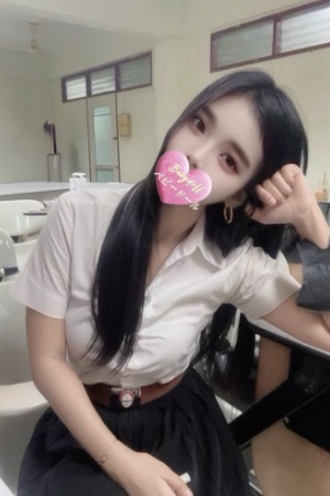 あいな